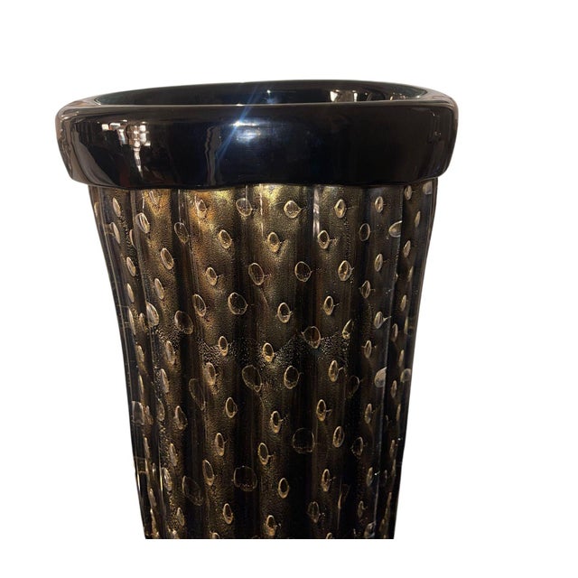 An exceptional and highly decorative pair of Murano glass vases signed by master glass artist Pino Signoretto, dating to...