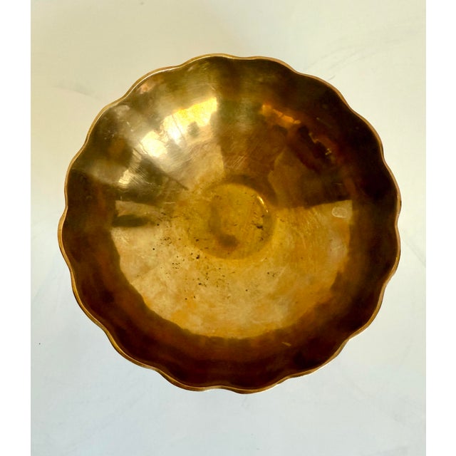 Mid-Century Modern Mid-20th Century Scalloped Brass Finger Bowl For Sale - Image 3 of 9