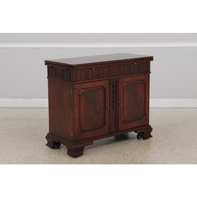 Age: C.2000 Details: Model 2442 Finish no.29 Gorgeous Figural Mahogany Bracket Feet High Quality Construction Bell Flower...