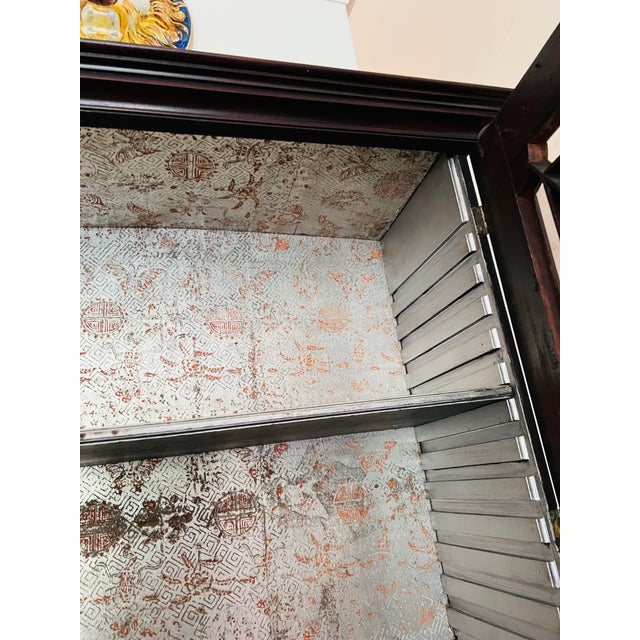 Early 19th Century Antique Mahogony 13 Glass Pane Stepback Display Cupboard For Sale - Image 5 of 12