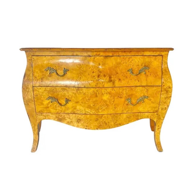Italian Birdseye Maple Bombe Chest For Sale - Image 10 of 10