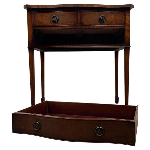 Antique Early 20th Century English Mahogany Side Table For Sale - Image 3 of 13