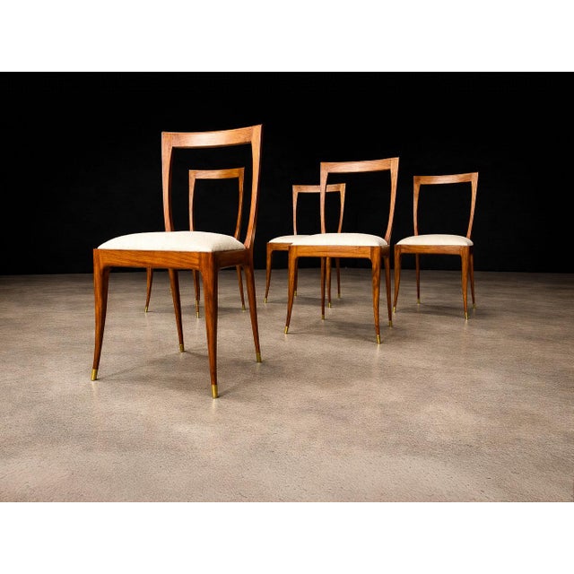 Set of Six Sculptural Dining Chairs in Caviuna & Bouclé by Giuseppe Scapinelli, Brazil, 1950s For Sale - Image 14 of 16
