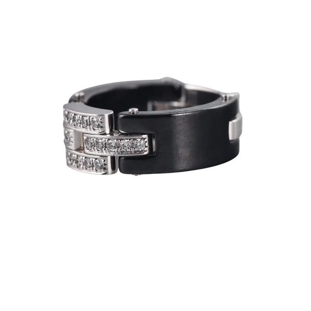 Cartier Maillon Panthère 18k Gold Black Ceramic and Diamond Cocktail Ring For Sale In Tampa - Image 6 of 9