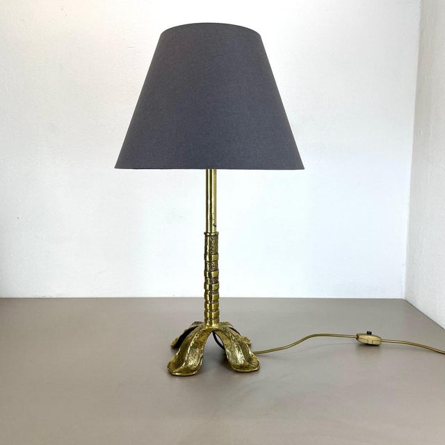 Article: modernist brass table light base Origin: Italy Decade: 1970s This original vintage light was designed and...