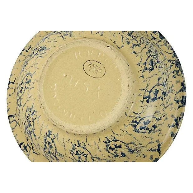 Farmhouse 1950s Ransbottom Blue Sponge Glaze Yellow Clay 11” Bowl For Sale - Image 3 of 3