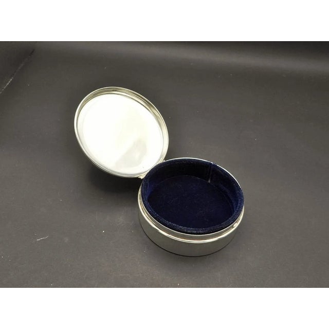 Traditional 1970s Vintage Sterling Silver Thomae Co Jewelry Presentation Display Trinket Box For Sale - Image 3 of 8