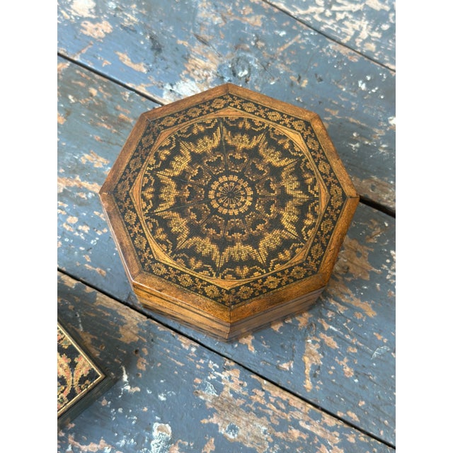 Antique Victorian Tunbridge Ware Octagonal Inlaid Box, Circa Late 19th - Early 20th Century For Sale - Image 4 of 12