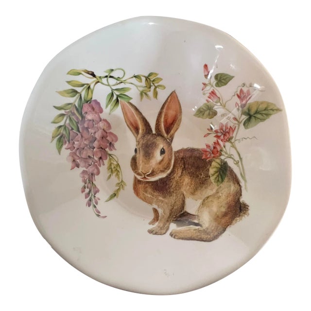 Late 20th Century Italian Decorative Bowl With Rabbit Design For Sale