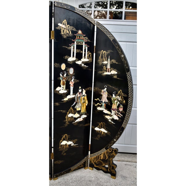 Chinese 4 Panel Room Divider Vintage Chinese Coromandel Round Screen Black Lacquer For Sale - Image 3 of 16