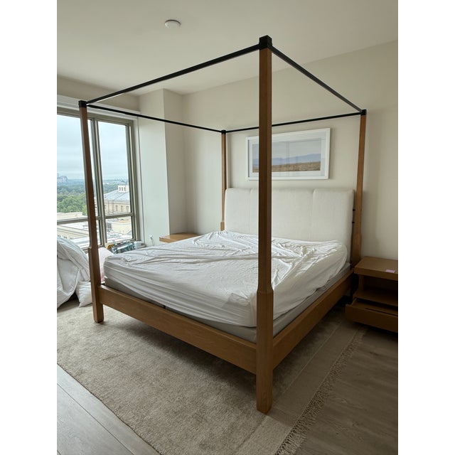 Holly Hunt Sorraia Bed--King Size For Sale - Image 13 of 15