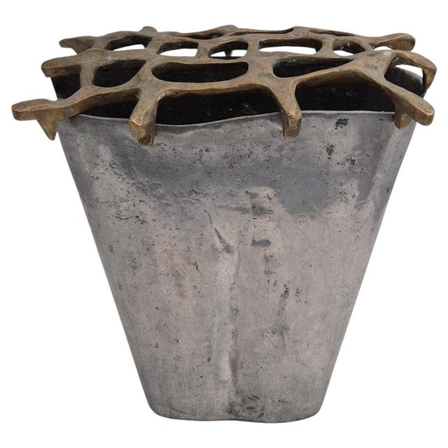 Large Brutalist Decorative Urn by David Marshall, Late 20th Century For Sale - Image 9 of 9