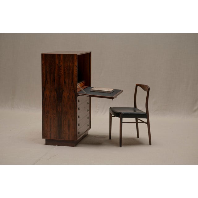 Vintage desk / secretary designed by Arne Vodder for Sibast in the 1960s. A playful and practical design offering a lot of...