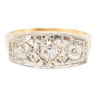 Antique Art Deco 18k & 14k Gold 0.70ct Old Diamond Three Stone Engagement Ring, Size 8 For Sale