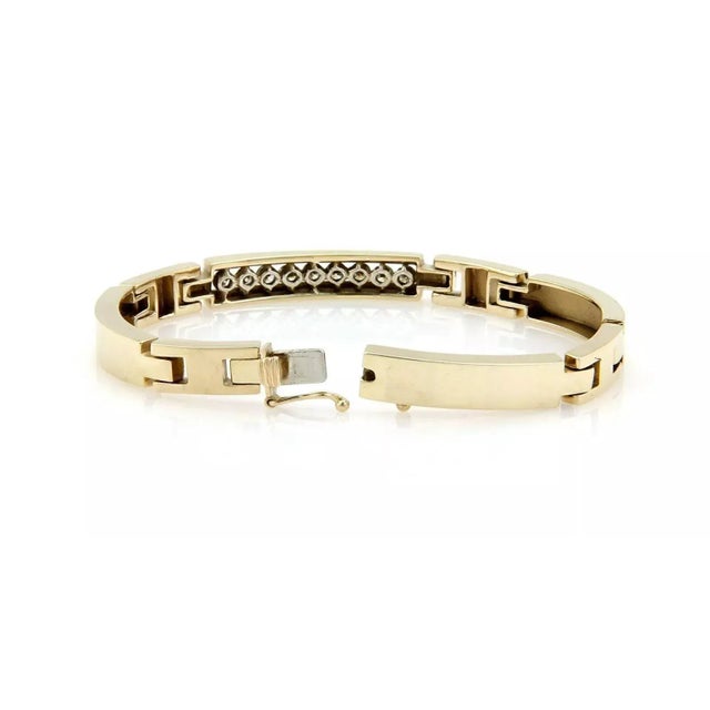Contemporary La Triomphe Diamond 14k Yellow Gold Curved Bar & H Link Bracelet For Sale - Image 3 of 6