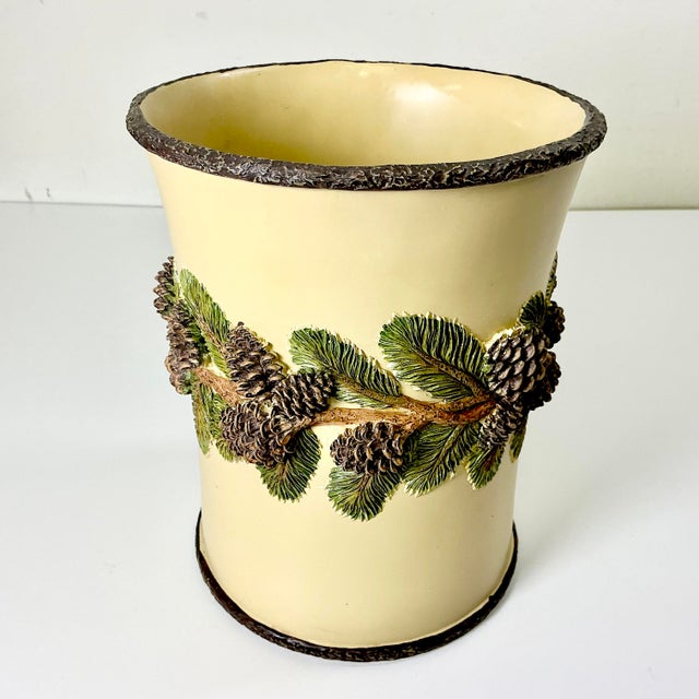 Cream 1980s Vintage Arts & Crafts Adirondack Black Forest Pine Cone Accent Wastebasket For Sale - Image 8 of 10