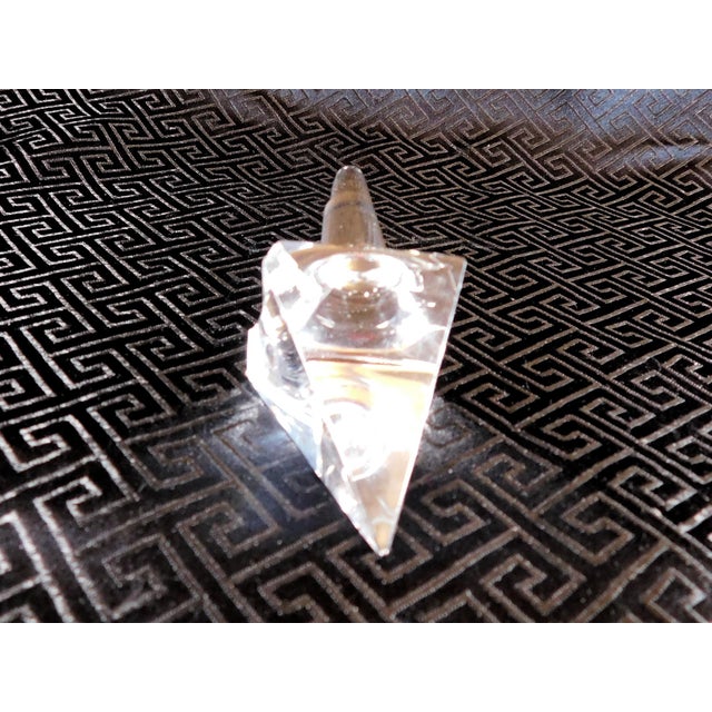 1970s Cut Glass Top Shaped Perfume Bottle For Sale In San Francisco - Image 6 of 7