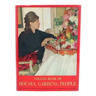 Vogue's Book of Houses, Gardens, People With Photography by Horst, 1968 For Sale