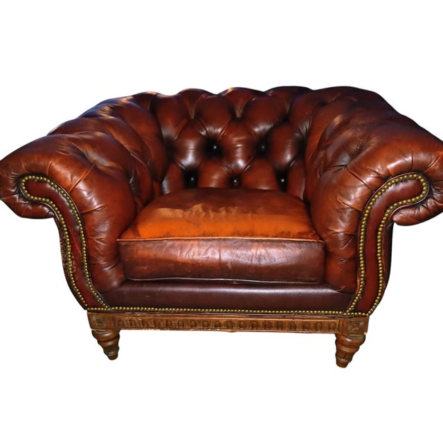 Experience Timeless Luxury: The Chesterfield Leather Set by Le Connexion Europa For Sale - Image 12 of 12