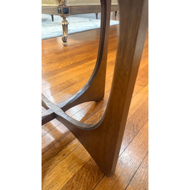 1960s Attributed to Broyhill Brasilia Mid-Century Modern Walnut Round Side Table, Sculptural Pedestal Base For Sale - Image 10 of 10