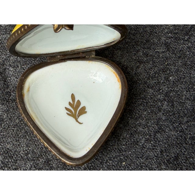 1980s French Limoges I Love You Heart Trinket Box For Sale - Image 16 of 18