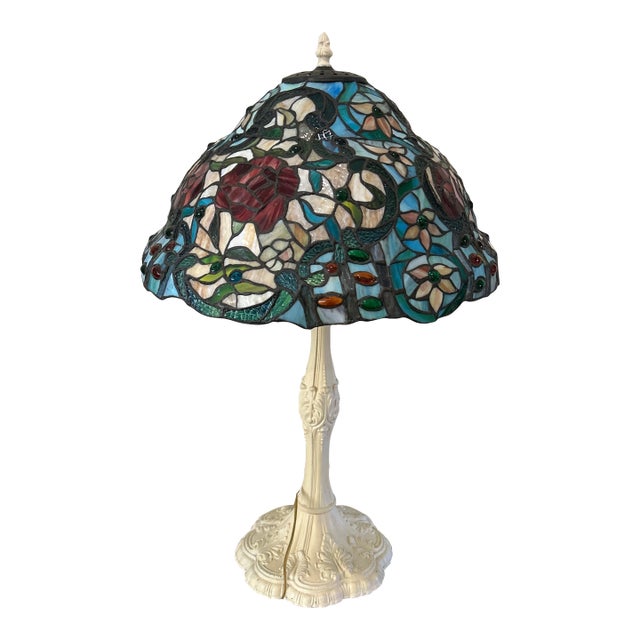 Vintage Art Nouveau Handcrafted Meyda Tiffany Style Rose Stained Glass Table Lamp For Sale