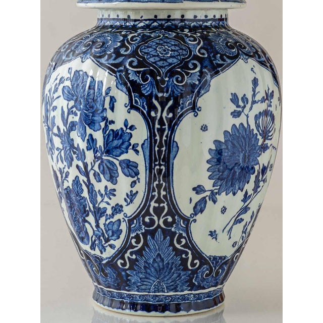 Boch Frères Large Delft Blue Table Lamps, New Red Velvet Shades, Set of 2 For Sale - Image 9 of 13