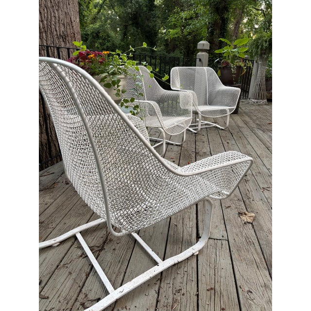 White Mid 20th Century Woodard Sculptura Cantilever Loungers - Set of 3, Attributed For Sale - Image 8 of 10