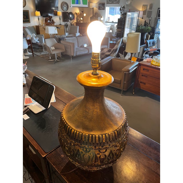 Vintage Brutalist Style Ceramic Table Lamp, Attributed to Bitossi For Sale - Image 17 of 17