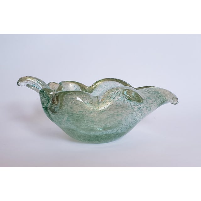 Mid-Century Modern 1950s Archimede Seguso Murano Glass Leaf Bowl Green Gold Bullicante For Sale - Image 3 of 17