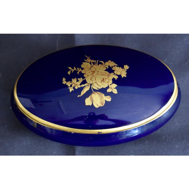 Metal Limoges Oval Trinket Box France Cobalt Blue Porcelain Gold Floral 22k Vintage For Sale - Image 7 of 15