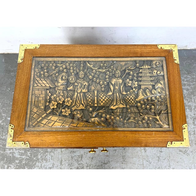 Pair of Vintage Chinese Style Burl Nightstands With Inset Glass Tops For Sale In Philadelphia - Image 6 of 14