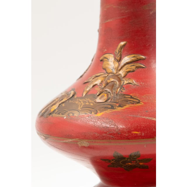 Mid-Century Modern 1960s Cinnabar Red Chinoiserie Table Lamps With Brass Fretwork Finials - a Pair For Sale - Image 3 of 16