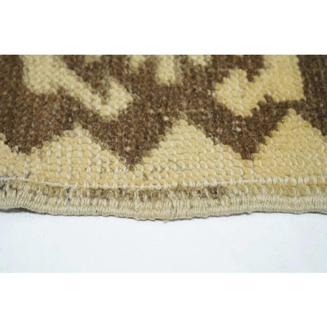 Early 21st Century Oushak Rug 2'8'' X 5' For Sale - Image 5 of 8