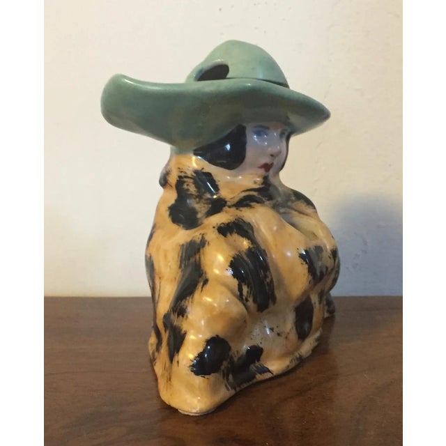 1920s Henri Delcourt Boulogne-Sur-Mer French Art Deco Porcelain Figural Inkwell or Pen Stand For Sale In New York - Image 6 of 12