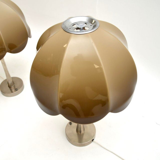 1970s Vintage Chrome and Acrylic Table Lamps in the style of Guzzini, 1970s, Set of 2 For Sale - Image 5 of 11