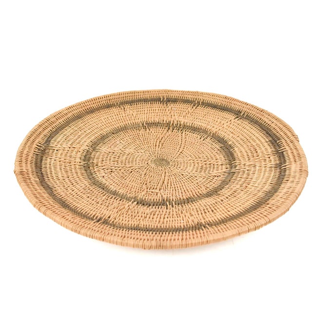 Early 20th Century Makenge Flat Wedding Basket Zambia 16 Inch For Sale - Image 4 of 7