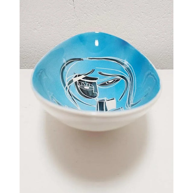 Blue Modernist Fruit Bowl with Picasso Inspired Drawing, Former Yugoslavia, 1970s For Sale - Image 8 of 9
