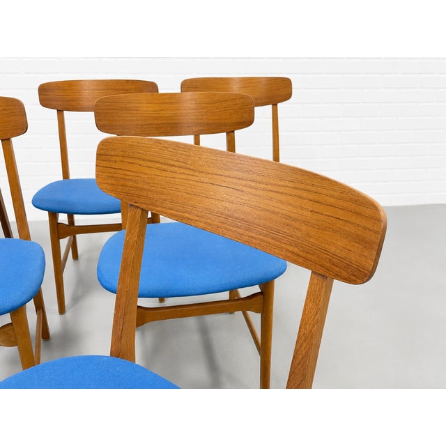 Set of 6 Mid Century Modern Danish Teak Dining Chairs by Farstrup Møbler, 1960s For Sale In New York - Image 6 of 10