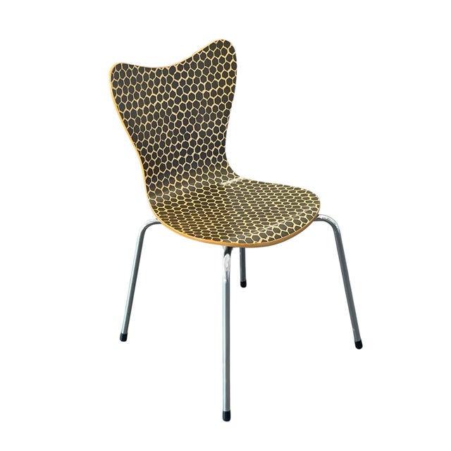 Postmodern Scoop Back Dining Chairs in Beehive Pattern, Set of Six, West Elm, Modern, Plywood, Chrome For Sale - Image 3 of 8