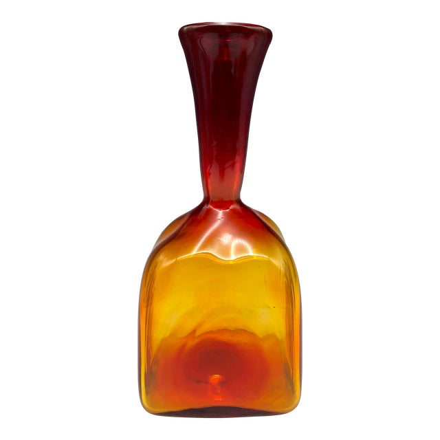 Vintage Mid-Century Modern Amberina Red & Orange Glass Vase For Sale