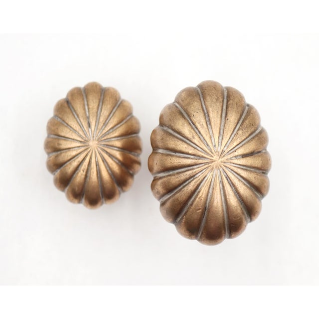 Traditional Vintage Bronze Fluted Oval Entry Door Knob Set For Sale - Image 3 of 9