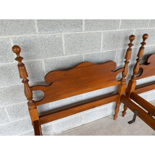 1970s Eldred Wheeler Cannonball Style Twin Maple Poster Bed Frames - A Pair For Sale - Image 5 of 12