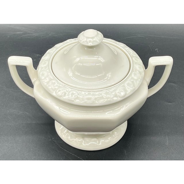 Maria White Porcelain Coffee Service from Rosenthal, 1940s, Set of 27 For Sale - Image 11 of 18