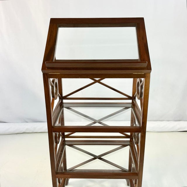 1980s 1980s Vintage Hollywood Regency Contemporary Target Design Etagere Display Case, After McGuire For Sale - Image 5 of 16