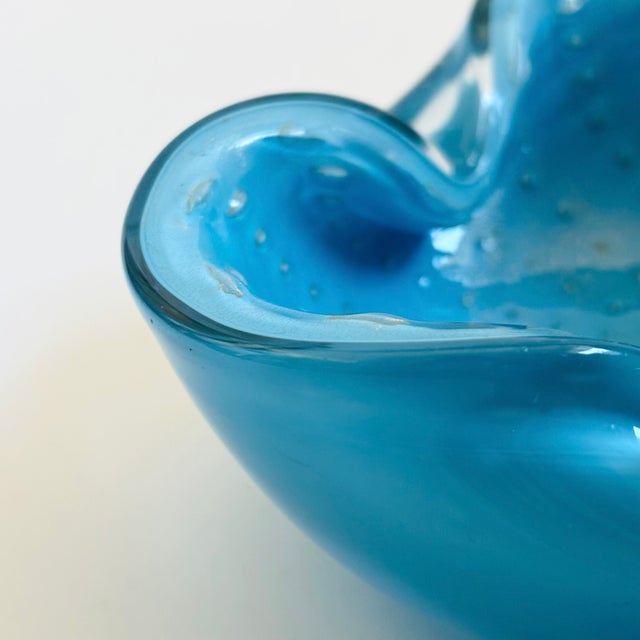 Mid 20th Century Mid Century Alfredo Barbini Murano Art Glass Bowl - Bullicante Blue With Gold Flecks, Italy For Sale - Image 5 of 9
