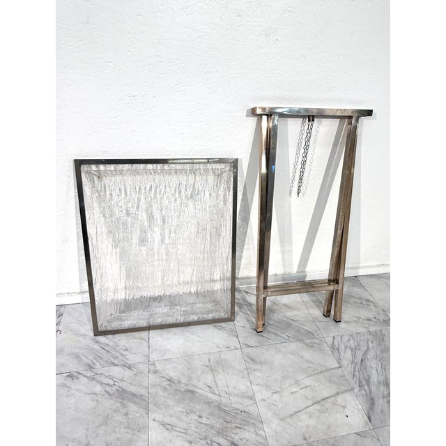 Chrome Tray Table With Textured Lucite Top, Italy 1960's For Sale - Image 8 of 8