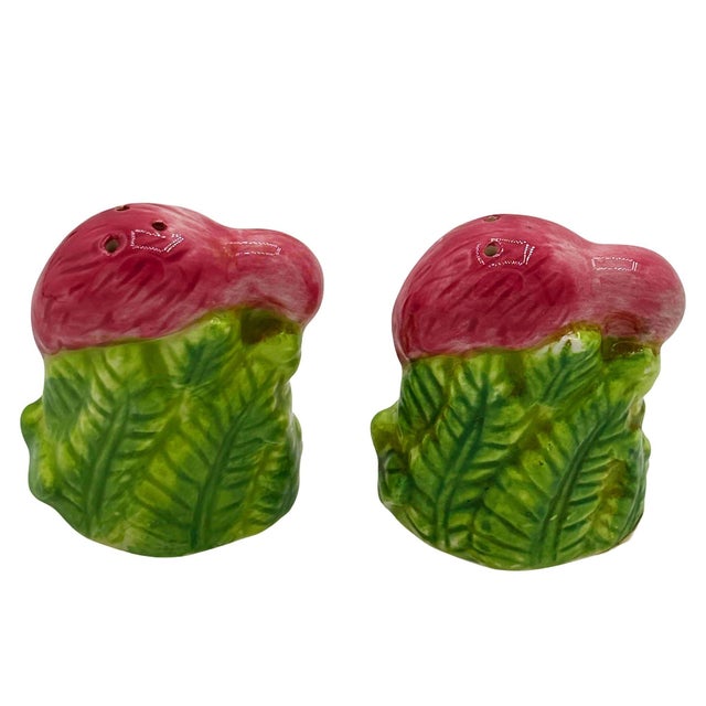 Mid-Century Modern 1950s Mid-Century Pink Flamingo Tropical Leaf Ceramic Salt & Pepper Shaker Set For Sale - Image 3 of 5