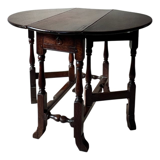 Antique English Oak Gatelegged Drop-Leaf Table, 1670s For Sale