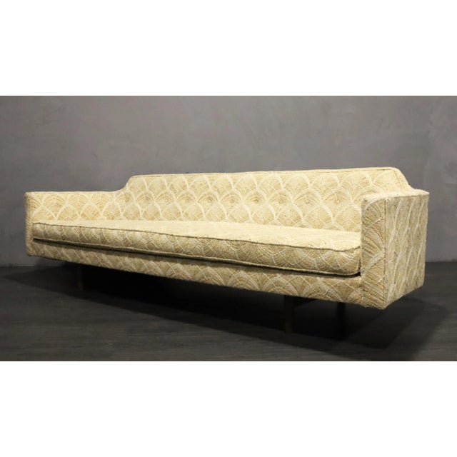Mid-Century Modern Edward Wormley for Dunbar Model 495 Sofa For Sale - Image 3 of 10